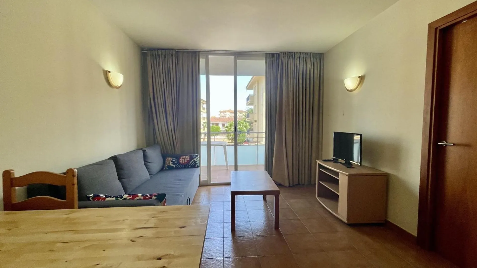 The Apartment In Estartit Has 1 Bedrooms L'Estartit Ισπανία