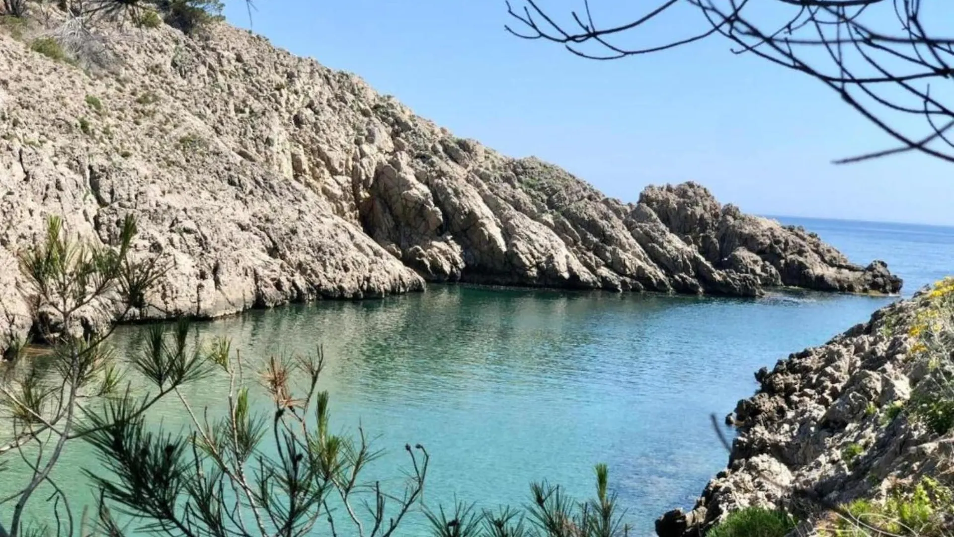 The Apartment In Estartit Has 1 Bedrooms L'Estartit